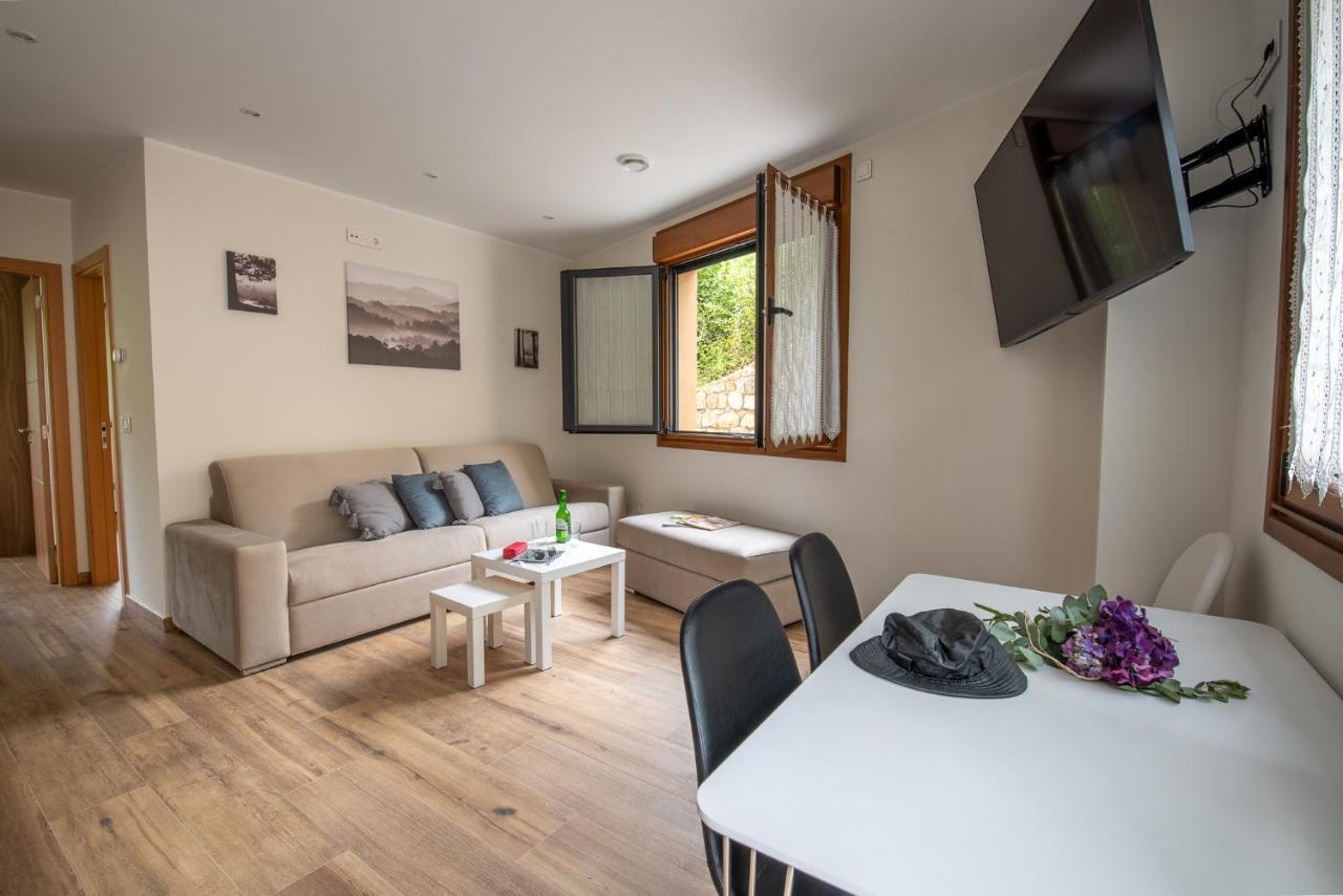 Apartamentos Spa Las Caldas Y Spa El Balneario Oviedo Eksteriør billede